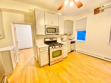 15 Thacher St unit 1, Boston, MA 02113 - photo 2