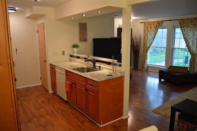 2752 Glenbridge Ct unit 82, Ann Arbor, MI 48104 - photo 7