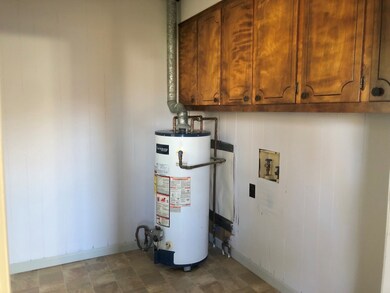 119 Lancaster Dr, Hopkinsville, KY 42240 - photo 4