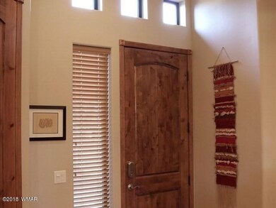 004_Entrance