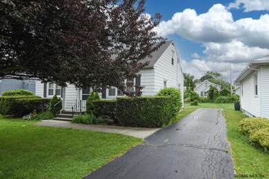 196 Hollywood Ave, Albany, NY 12209 - photo 3