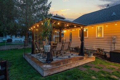 1805 W Oakland Ave, Austin, MN 55912 - photo 6