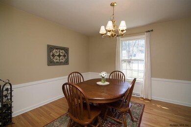 14 Carriage Rd, Delmar, NY 12054 - photo 6