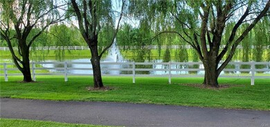 7003 Farmington Dr, Macungie, PA 18062 - photo 3