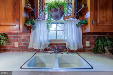 54 Logging Rd, Leola, PA 17540 - photo 6