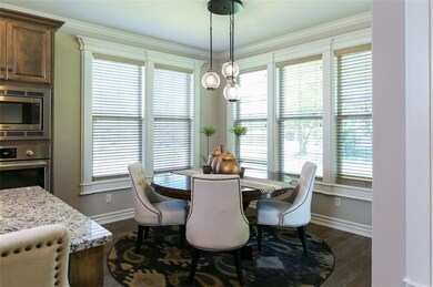 1224 SW Pebble Ln, Lees Summit, MO 64082 - photo 7