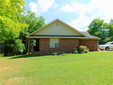 111,113,115 & 117 E Rock St, Fayetteville, AR 72701 - photo 2