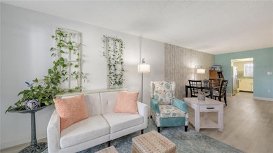 3845 Lake Bayshore Dr unit F103, Bradenton, FL 34205 - photo 3