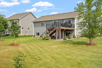 5-web-or-mls-15174 Helium St NW-5.jpg