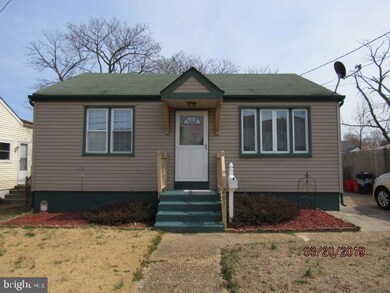 207 Cedar Ave, Paulsboro, NJ 08066 - photo 2