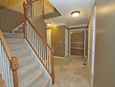 Entry/Foyer.