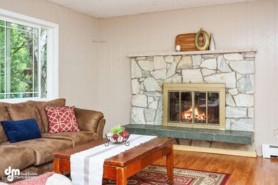 Living Room 4386-SMALL