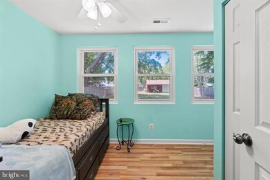 211 Locust Ave, Colonial Beach, VA 22443 - photo 7