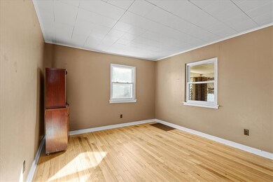 819 Leech St, McKeesport, PA 15132 - photo 4