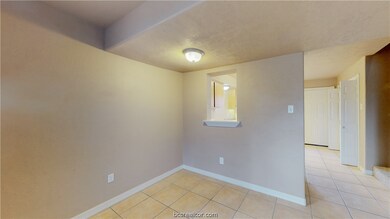 200 Lincoln Ave unit C, College Station, TX 77840 - photo 5