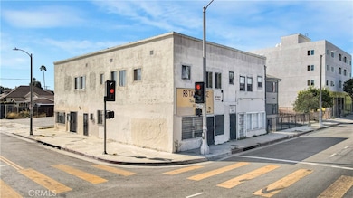 7675 S San Pedro St, Los Angeles, CA 90003 - photo 4