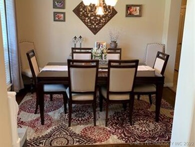 2405 S 10th St, Broken Arrow, OK 74012 - photo 4