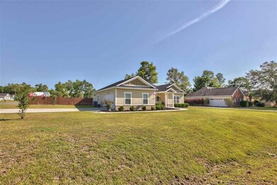 4 Carousel Cir, Crawfordville, FL 32327 - photo 2