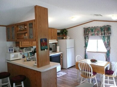 dinette set included
