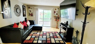 21 Margin St unit 34, Lynn, MA 01905 - photo 6