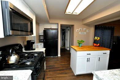 14 Hunter Ct, Atco, NJ 08004 - photo 7