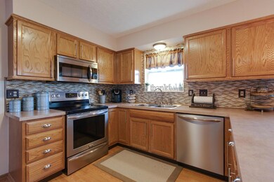 130 Sycamore Dr, Circleville, OH 43113 - photo 5