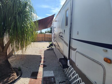 5672 Purdy Ln unit In The Back, West Palm Beach, FL 33415 - photo 5