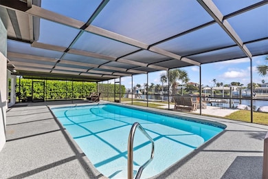 Covered Lanai with Screened pool