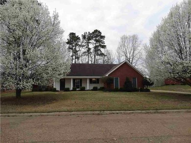 938 Mountain Crest Dr, Byram, MS 39272 - photo 3