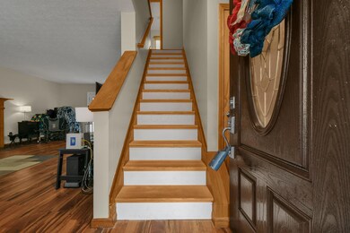 5-web-or-mls-852-hurlock-ln