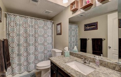 07. Guest Bathroom - 6533 N. 7th Ave Uni