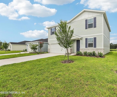 8 Wandering Creek Way, Palm Coast, FL 32164 - photo 2