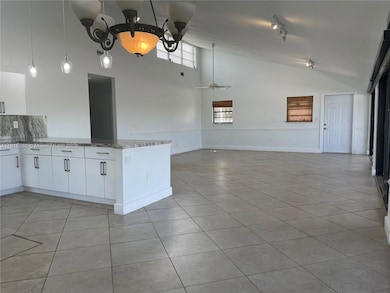 26 S Exuma Rd unit B, Key Largo, FL 33037 - photo 3