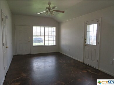 3114 Yaupon Rd unit A, Copperas Cove, TX 76522 - photo 3