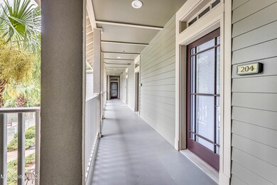 922 Porter Ave unit 204, Ocean Springs, MS 39564 - photo 2