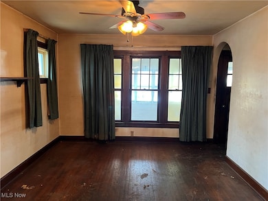 880 Jason Ave, Akron, OH 44314 - photo 7