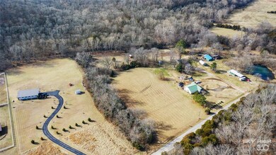 12233 Mineral Springs Rd, West Fork, AR 72774 - photo 3