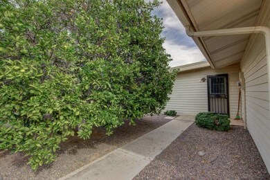 9526 W Appaloosa Dr, Sun City, AZ 85373 - photo 4