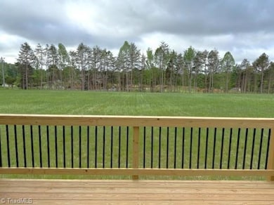 7607 Valhalla Way, Greensboro, NC 27409 - photo 2