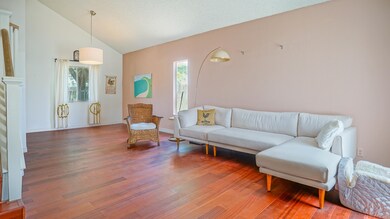 003_Living Room & Dining
