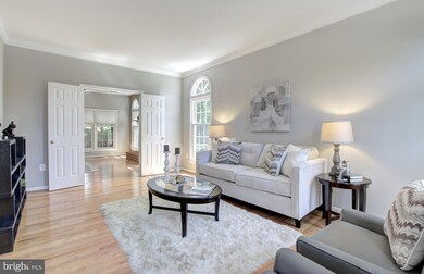 8986 Scott St, Springfield, VA 22153 - photo 7