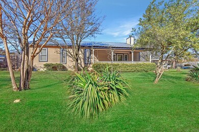 55 Castle Dr, Pottsboro, TX 75076 - photo 2