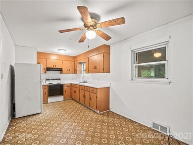 Kitchen and dining room