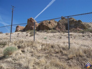 5512 Mojave Tropico Rd, Rosamond, CA 93560 - photo 4