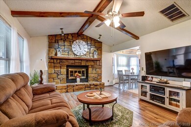 1513 W Phoenix Place, Broken Arrow, OK 74011 - photo 5