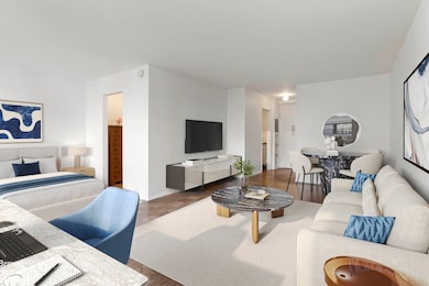 Lincoln Towers unit 22F, New York, NY 10023 - photo 3