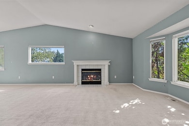 2320 NE 102nd St, Seattle, WA 98125 - photo 3