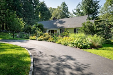 10 Mark Mead Rd, Cross River, NY 10518 - photo 4