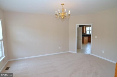 4285 Berkley Ct, King George, VA 22485 - photo 2
