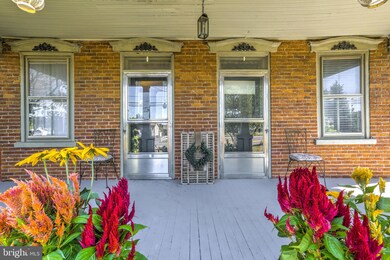 233 S State St, Brownstown, PA 17540 - photo 3